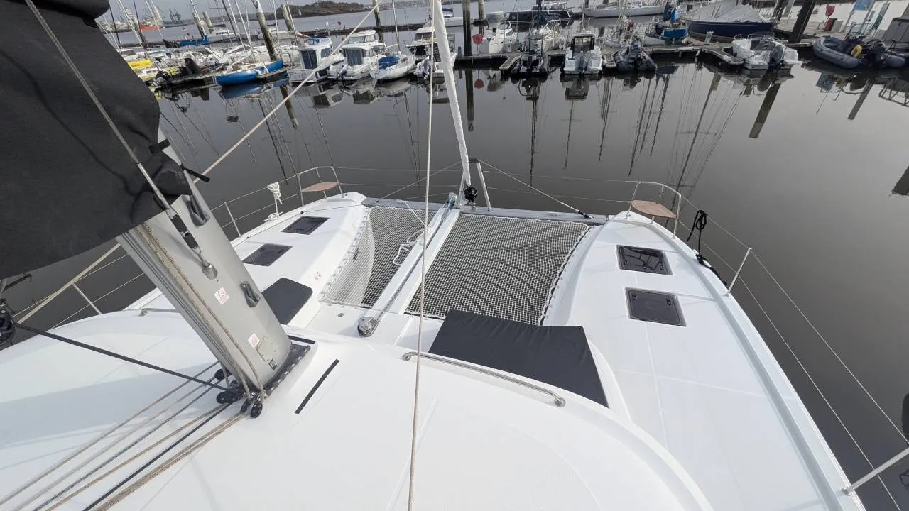 Lagoon 43 TY-Casa — foto dello yacht n. 8