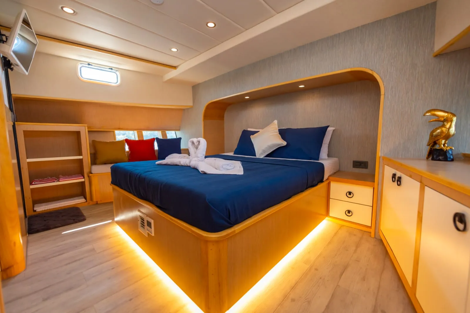 Motoryacht Kaan Bey — yacht photo 4