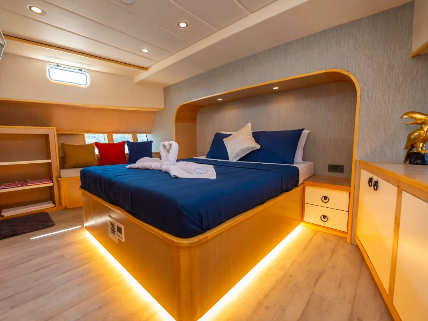 Motoryacht Kaan Bey — yacht photo 10