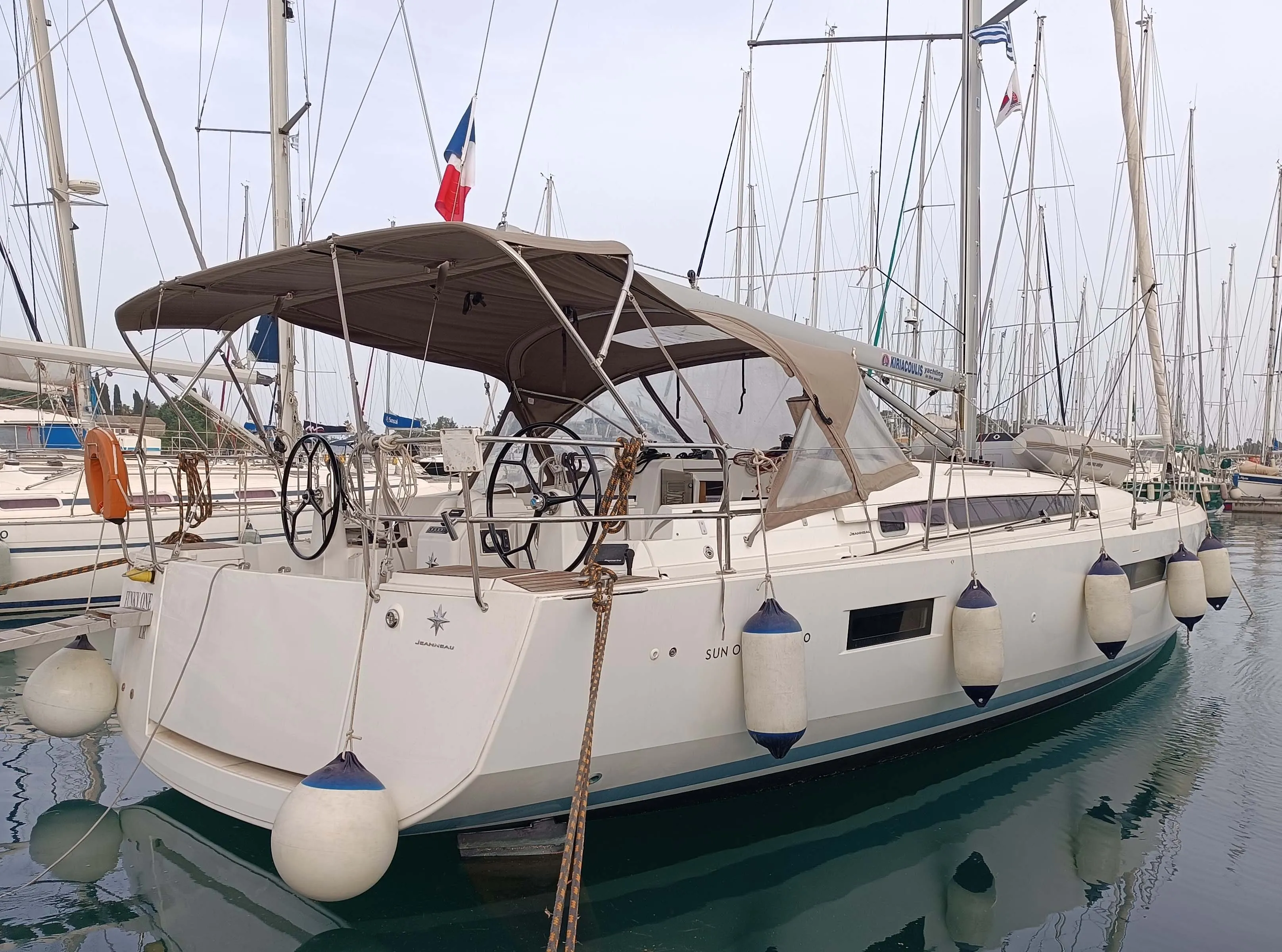 Sun Odyssey 440 FUNKY ONE — foto dello yacht n. 2