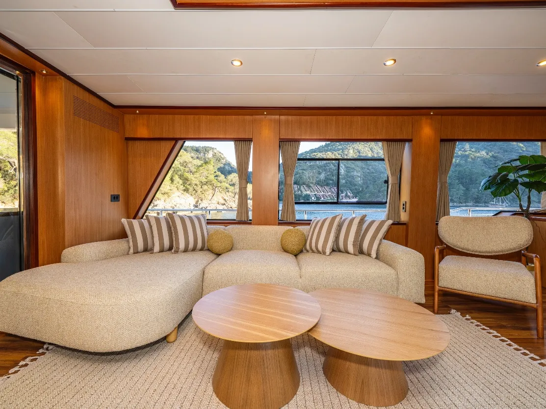 Motoryacht Lila Trawler — yacht photo 48