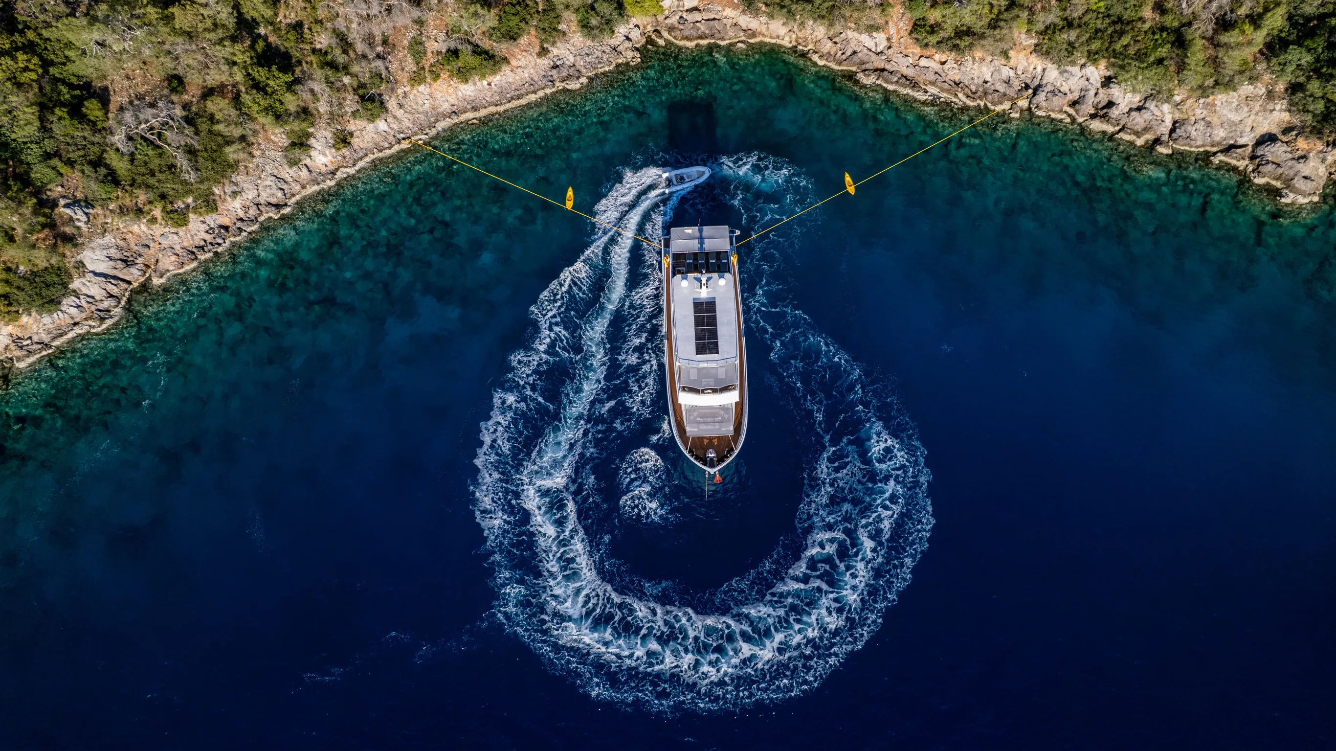 Motoryacht Lila Trawler — yacht photo 21