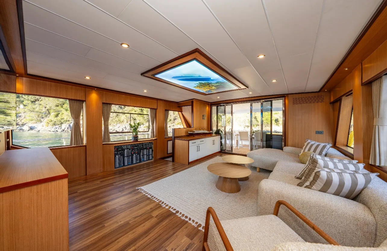 Motoryacht Lila Trawler — yacht photo 29
