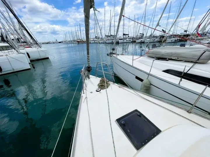 Dufour 410 Grand Large FREEDOM — jahtikuva 8