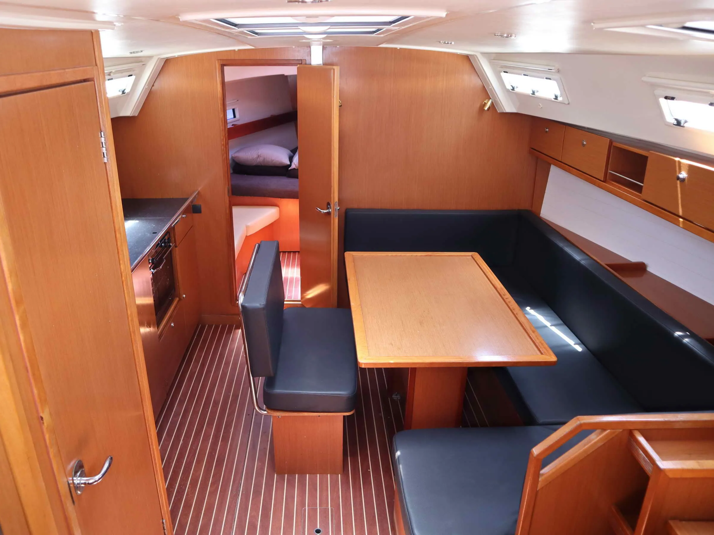 Bavaria Cruiser 40 FORTUNA REDUX — foto del yate n.º 31