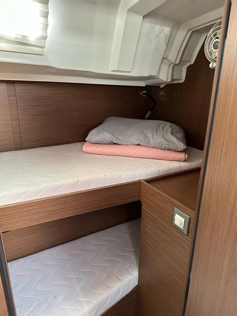 Oceanis 46.1 ILIA — фотография яхты 10