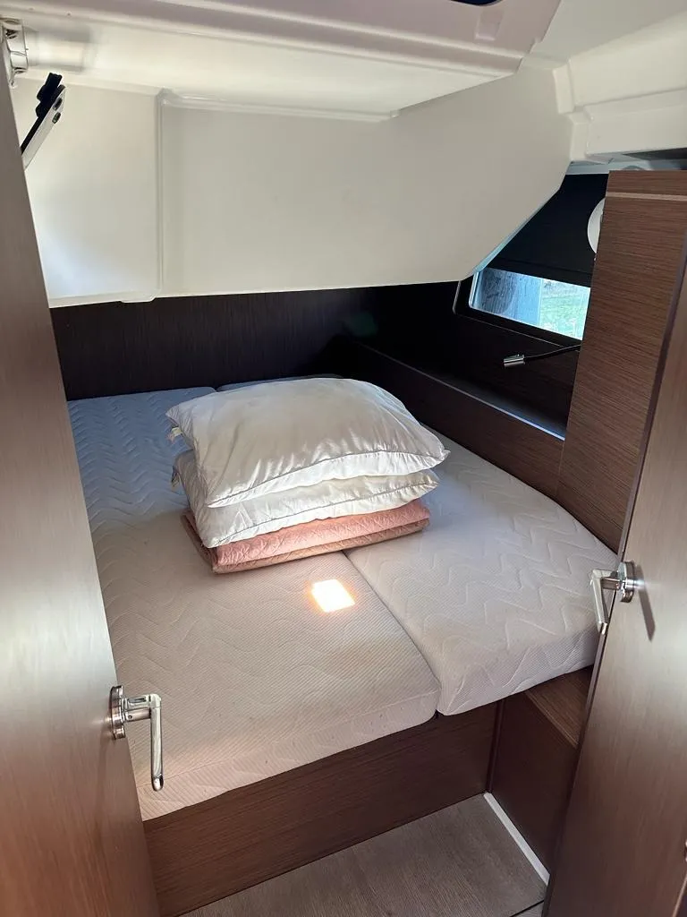 Oceanis 46.1 ILIA — фотография яхты 17