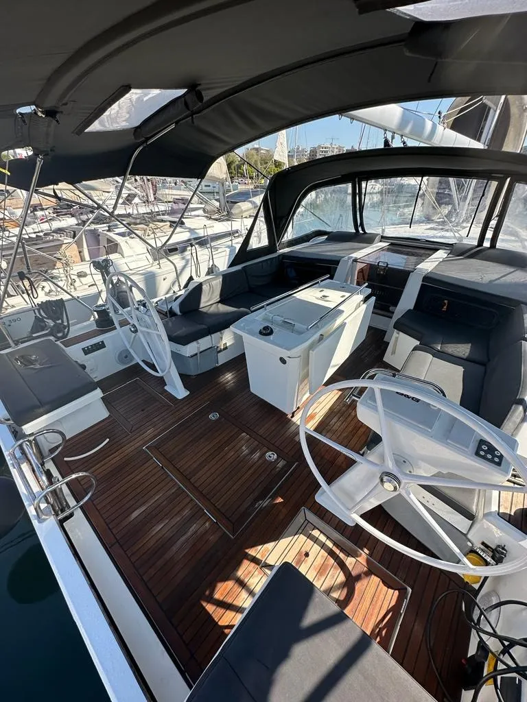 Oceanis 46.1 ILIA — фотография яхты 8
