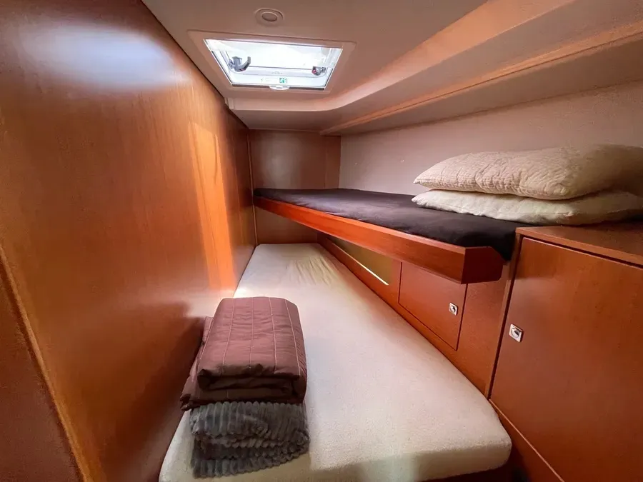 Bavaria C45 KATRIN — фотография яхты 17