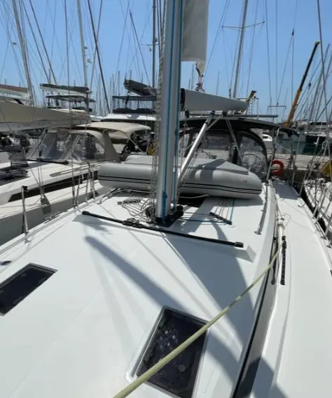 Bavaria C42 MAIA — фотография яхты 4