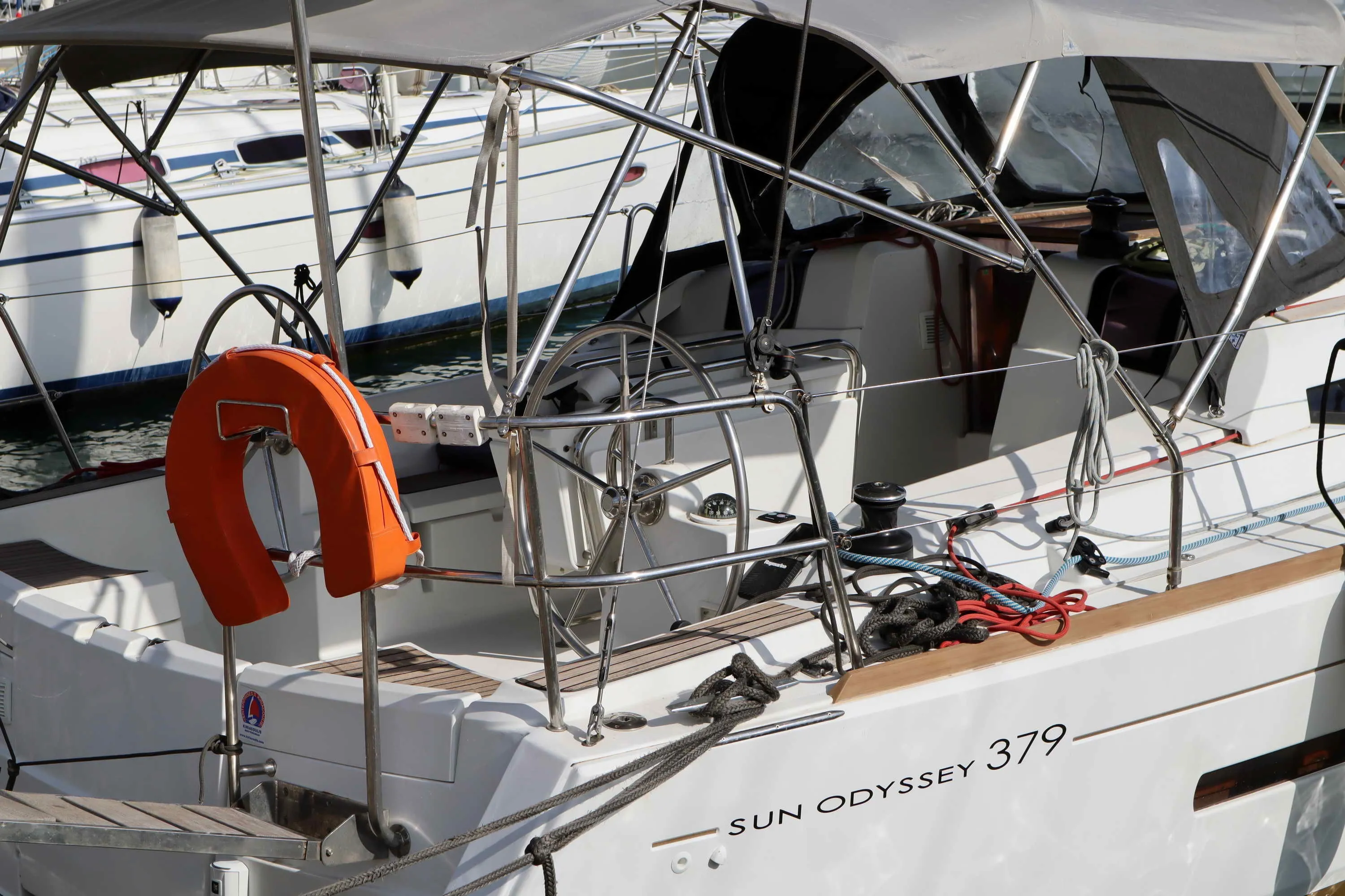 Sun Odyssey 379 OYSTER SHELL — foto dello yacht n. 7