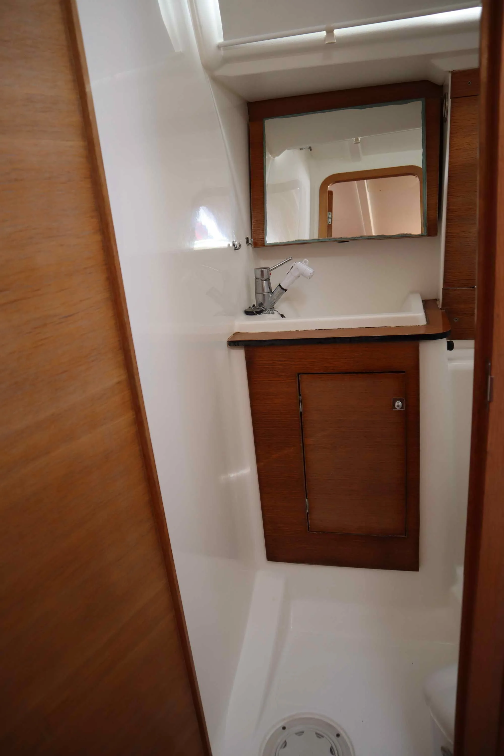 Dufour 382 Grand Large PRINCE FOLEGANDROS — фотография яхты 8