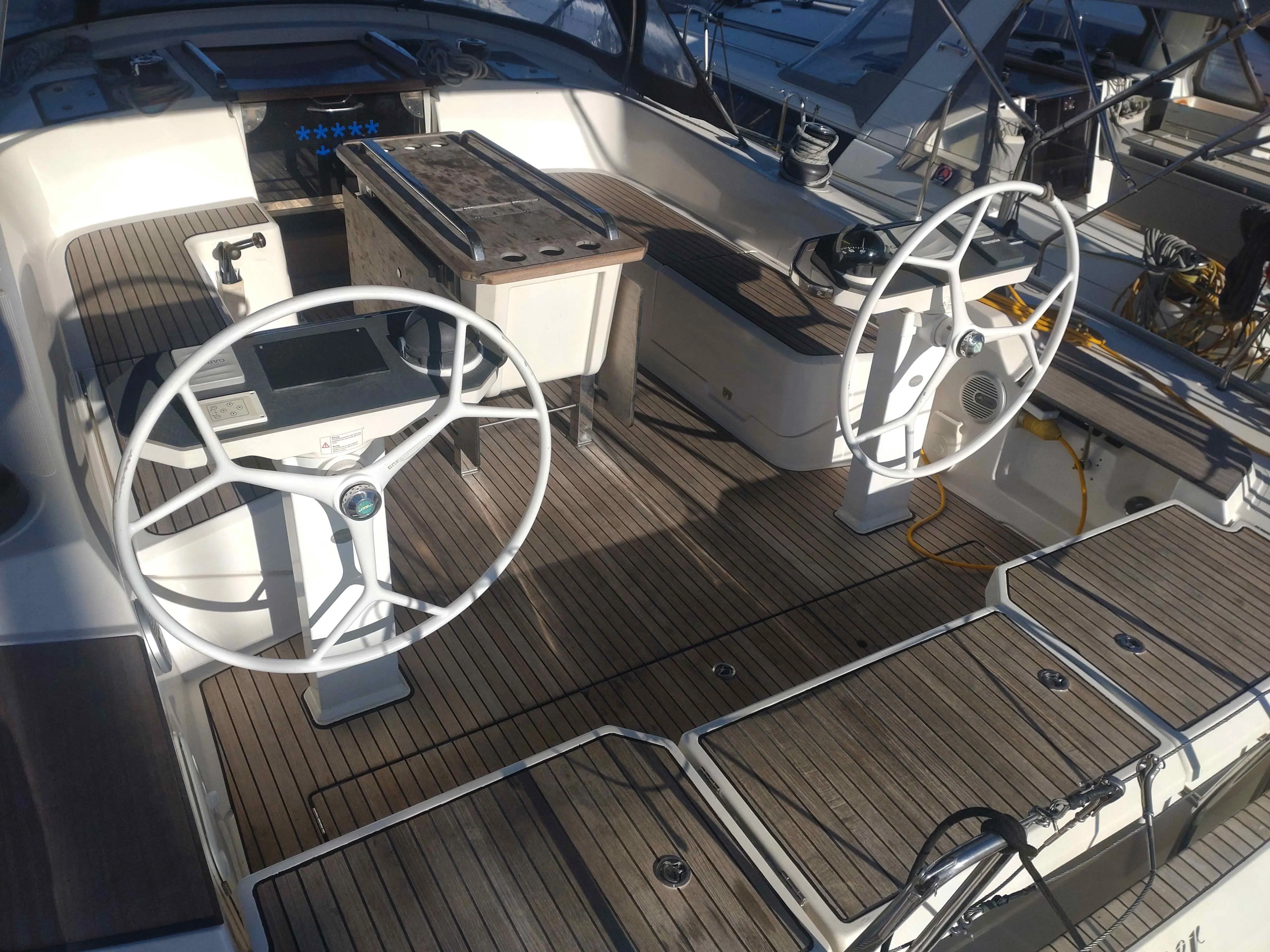 Bavaria Cruiser 56 SEA FLOWER — foto dello yacht n. 2