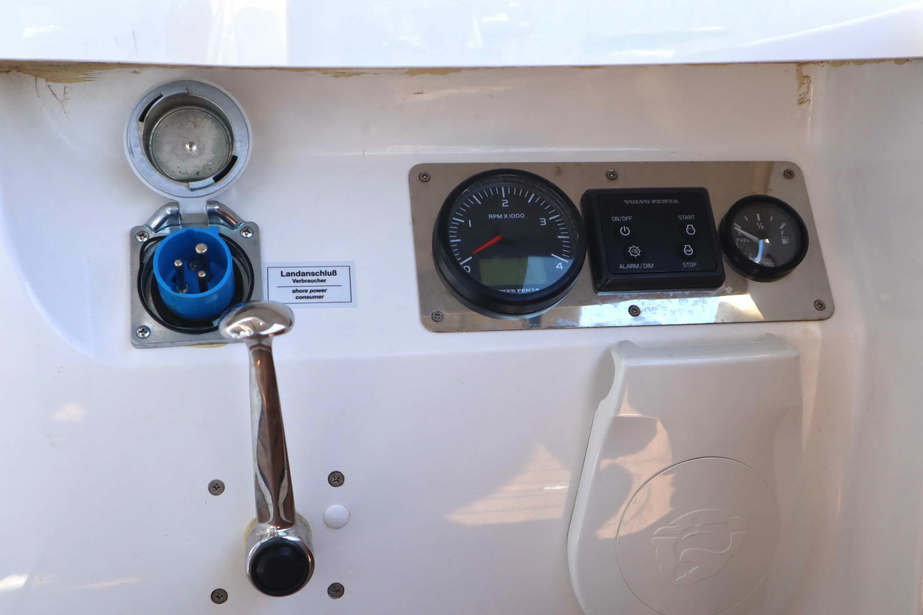 Bavaria Cruiser 46 UNICORN — yacht photo 42