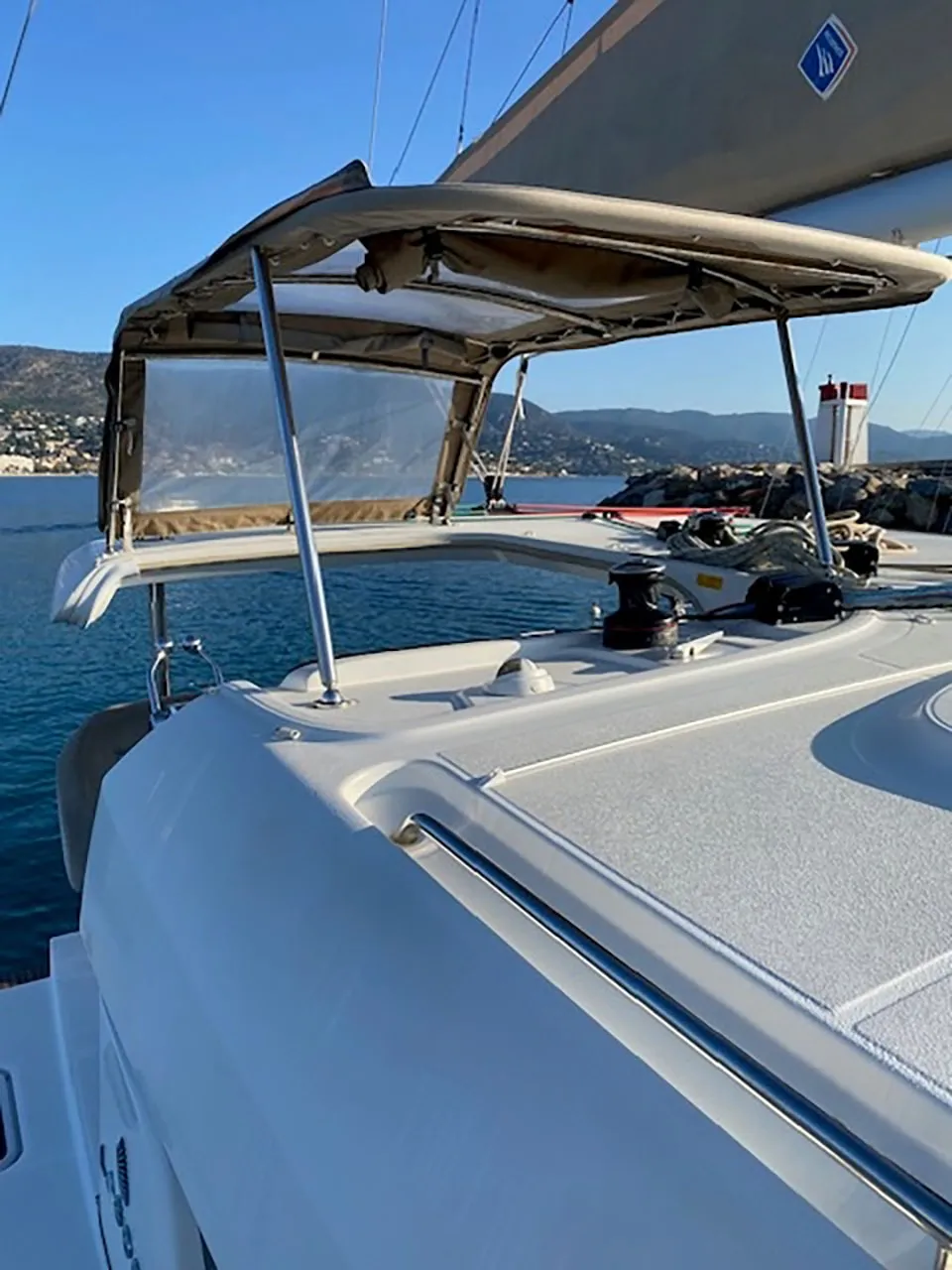 Lagoon 40 ESTEREL — yacht photo 2