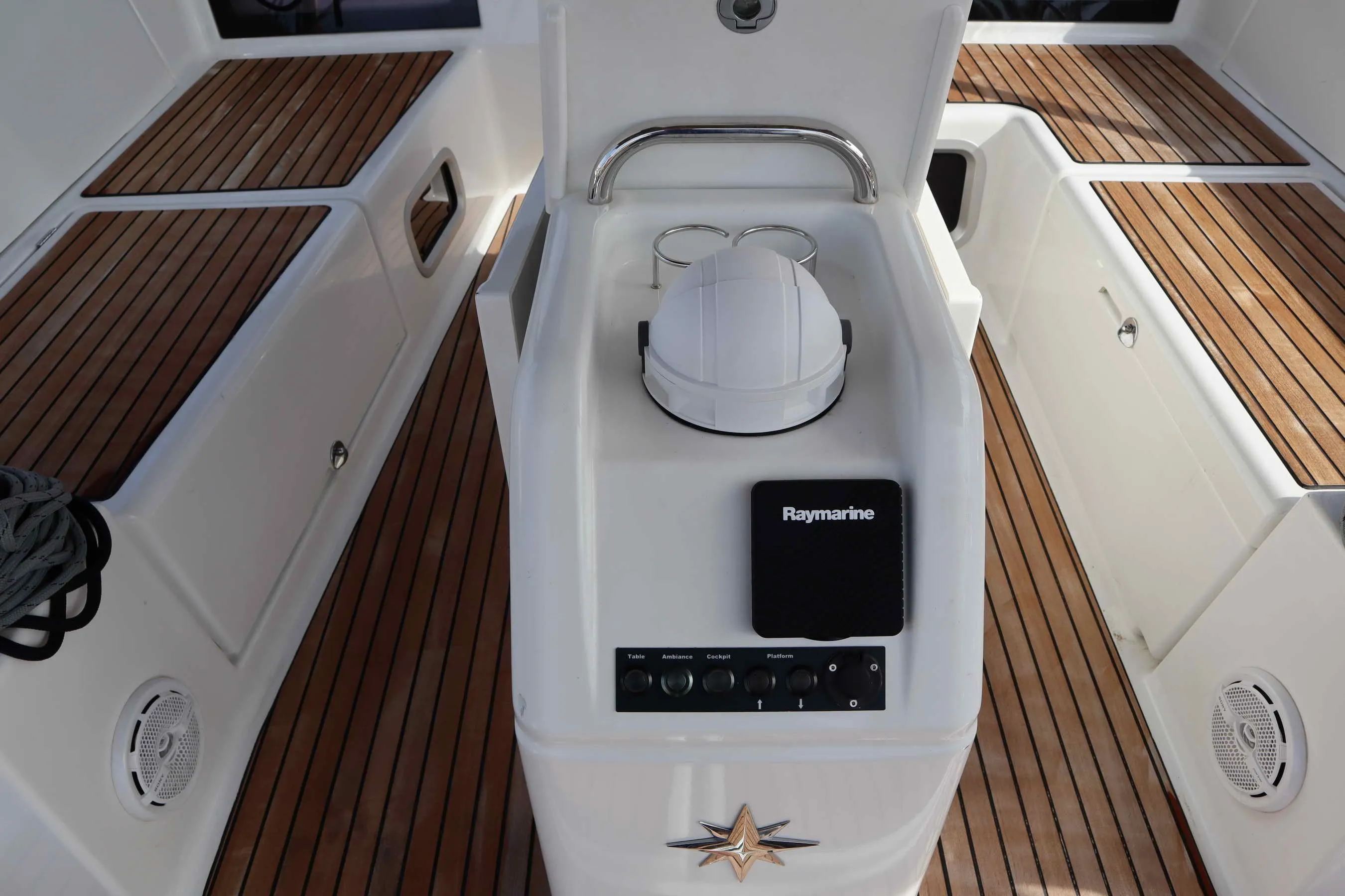 Sun Odyssey 440 DIAMOND — фотография яхты 11