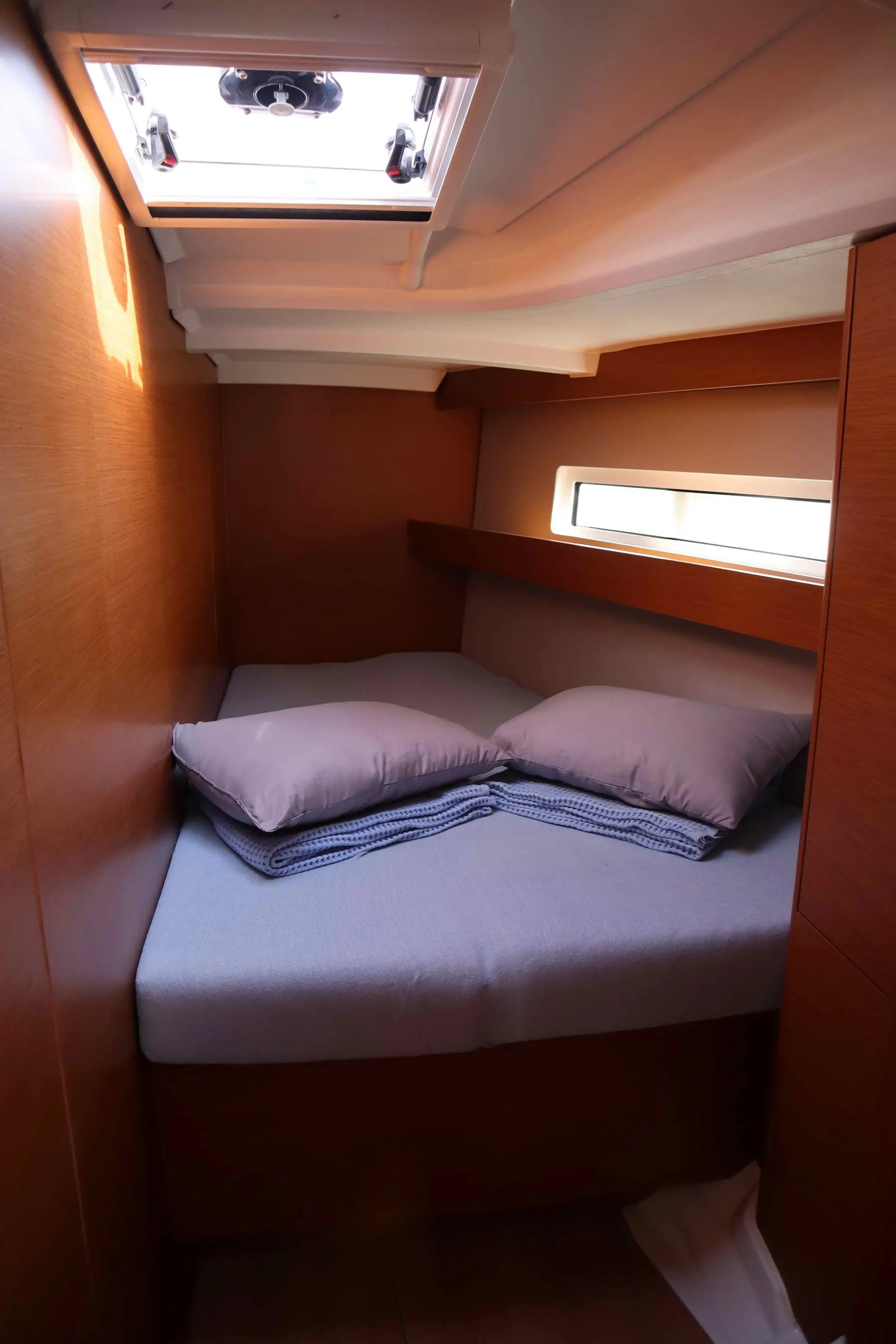Sun Odyssey 440 DIAMOND — фотография яхты 5