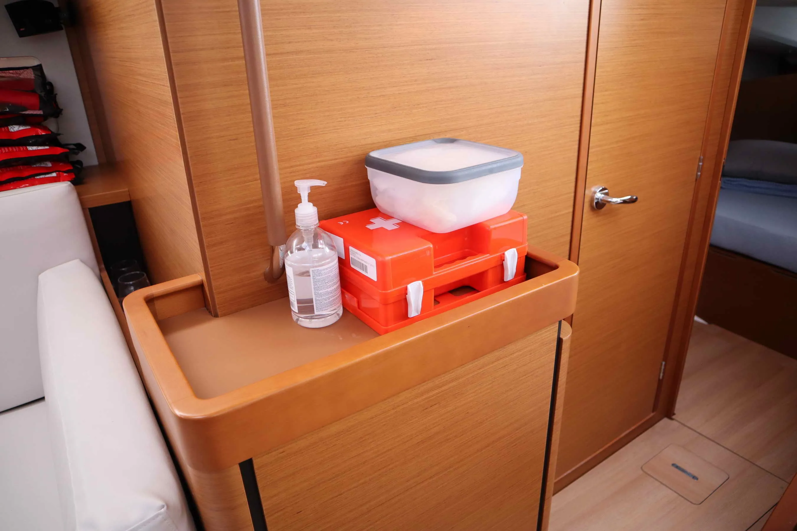 Sun Odyssey 440 DIAMOND — фотография яхты 16