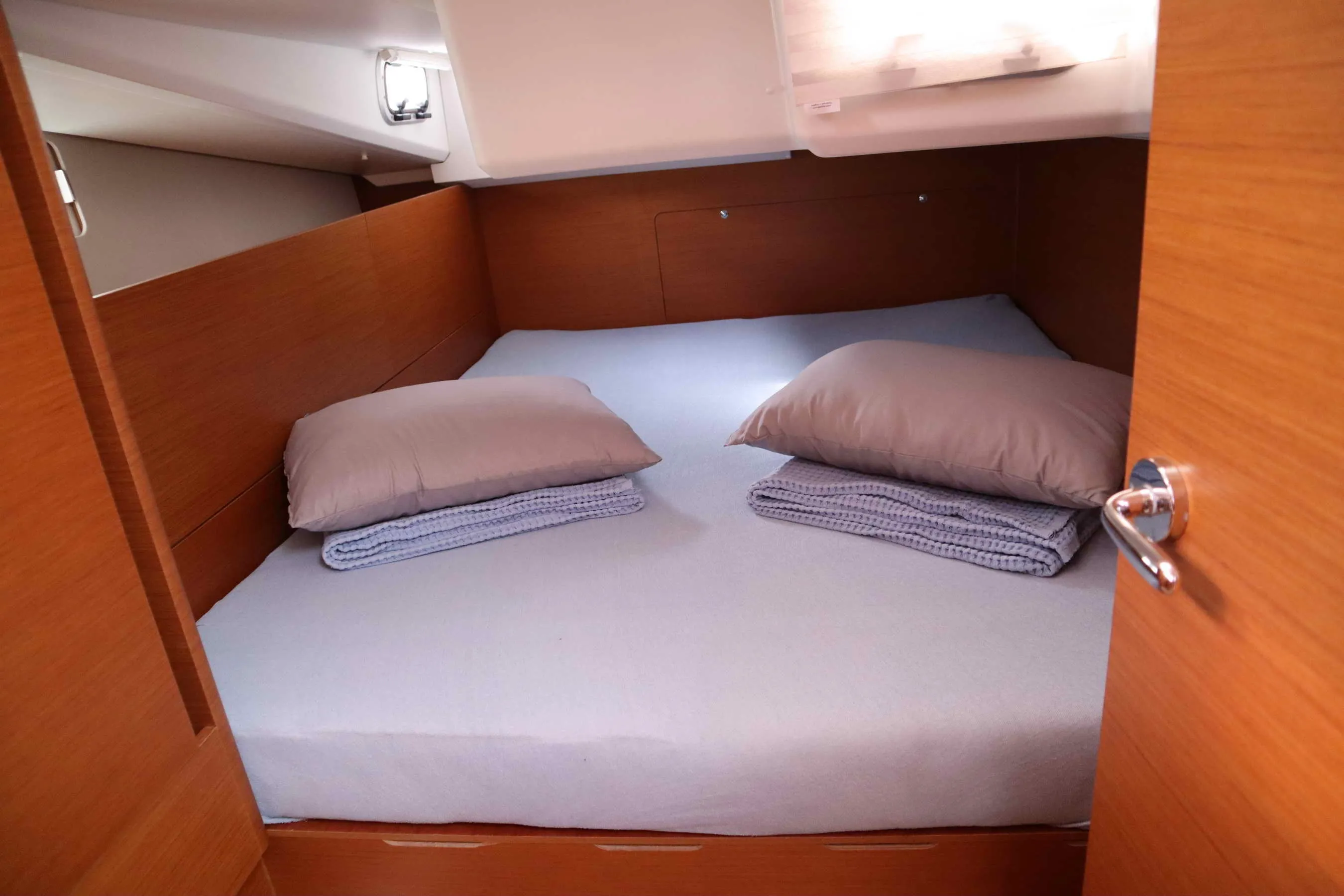 Sun Odyssey 440 DIAMOND — фотография яхты 19