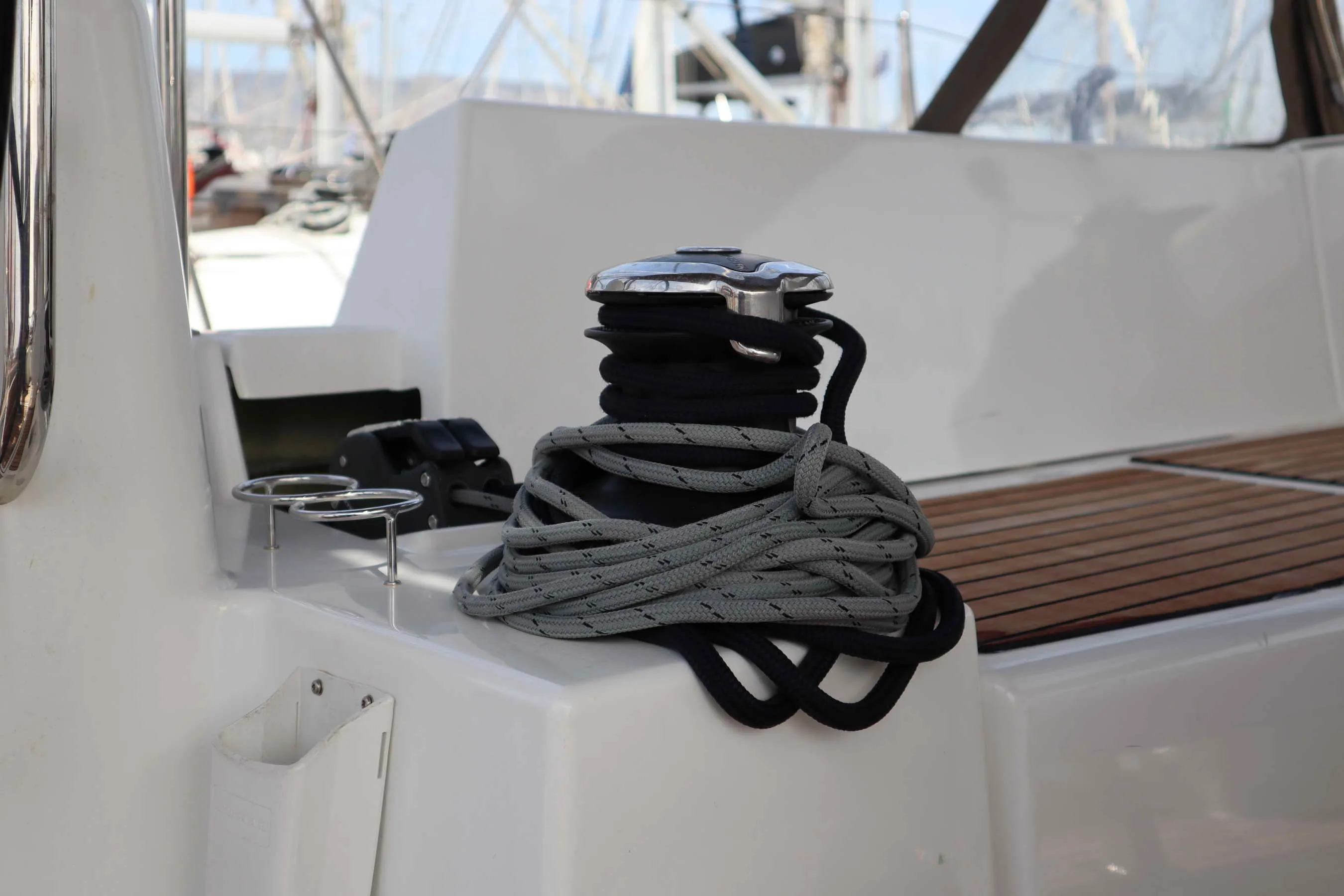 Sun Odyssey 440 DIAMOND — фотография яхты 30