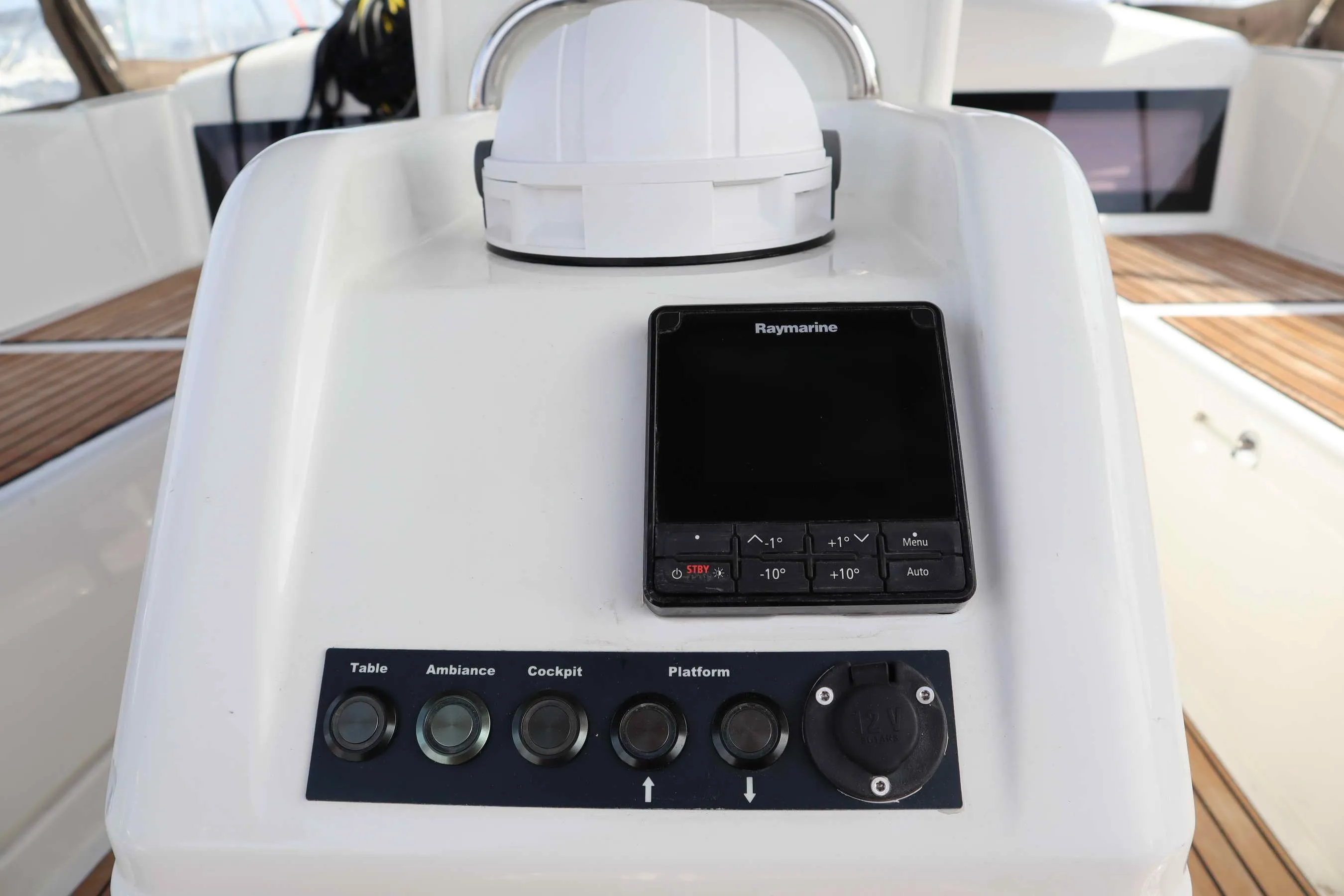 Sun Odyssey 440 DIAMOND — фотография яхты 22