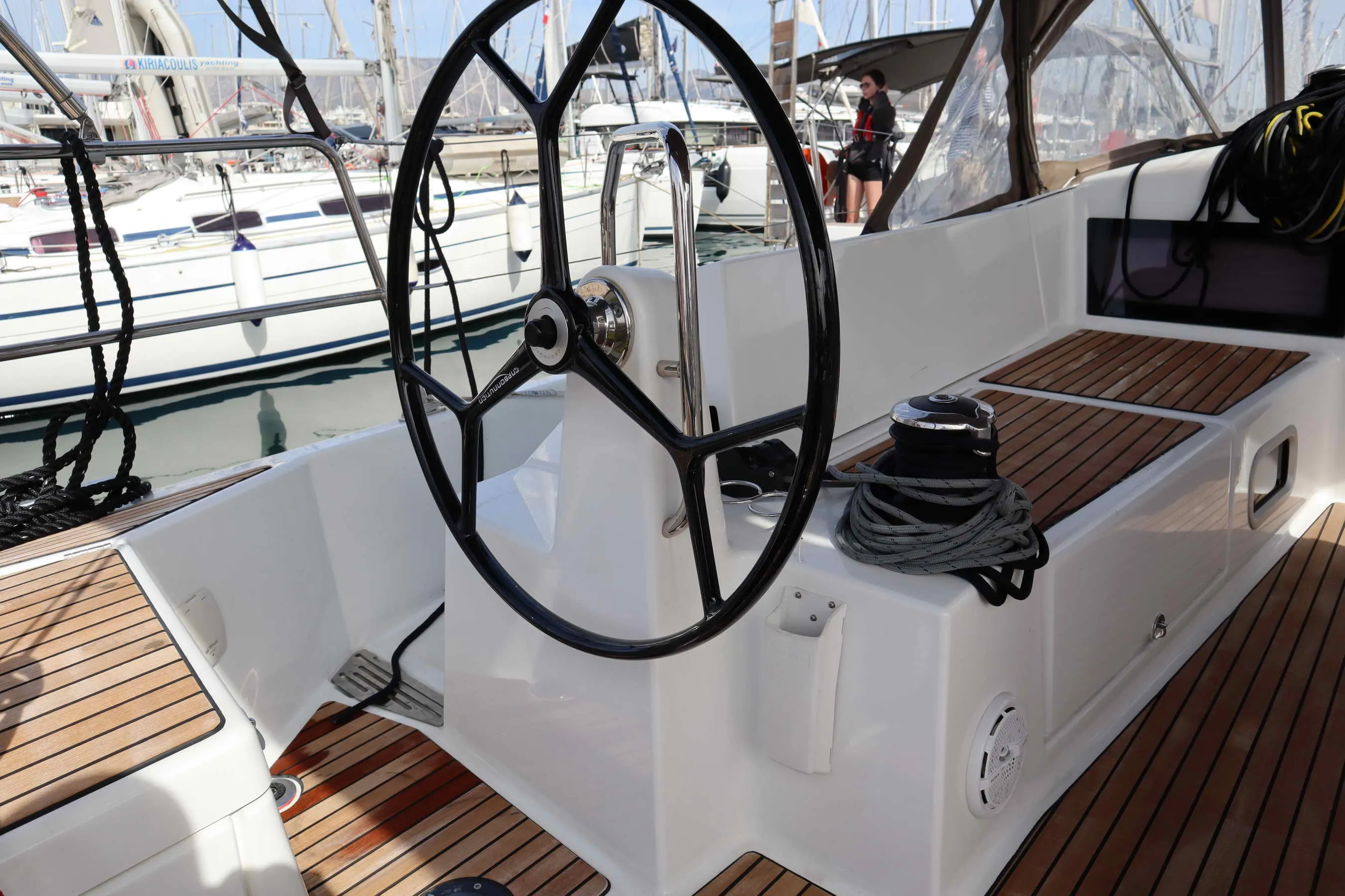 Sun Odyssey 440 DIAMOND — фотография яхты 17