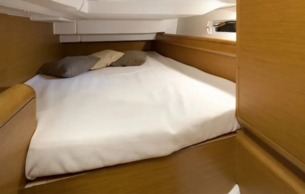 Sun Odyssey 409 ETERNITY — yacht photo 9