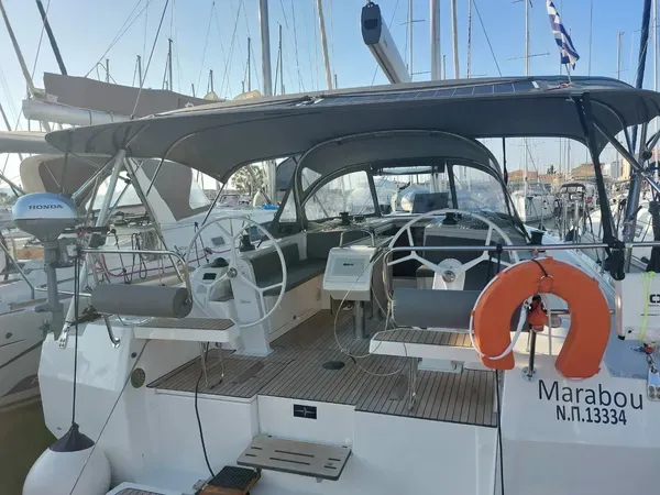 Bavaria C42 MARABOU — фотография яхты 25