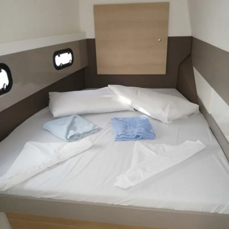 Bali 4.1 DOUBLE FIVE — foto dello yacht n. 2
