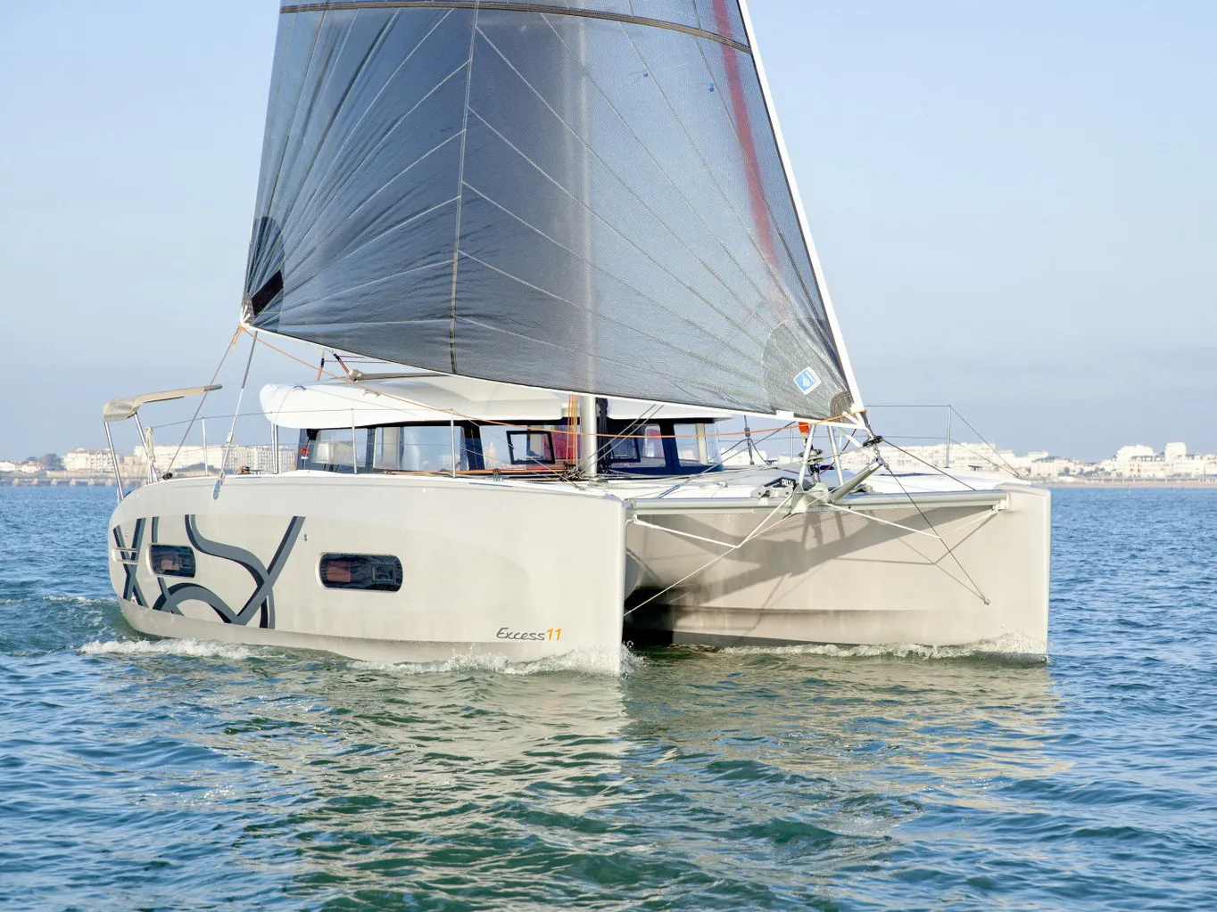 Excess Catamarans Excess 11 BLACK PEARL V — фотография яхты 1