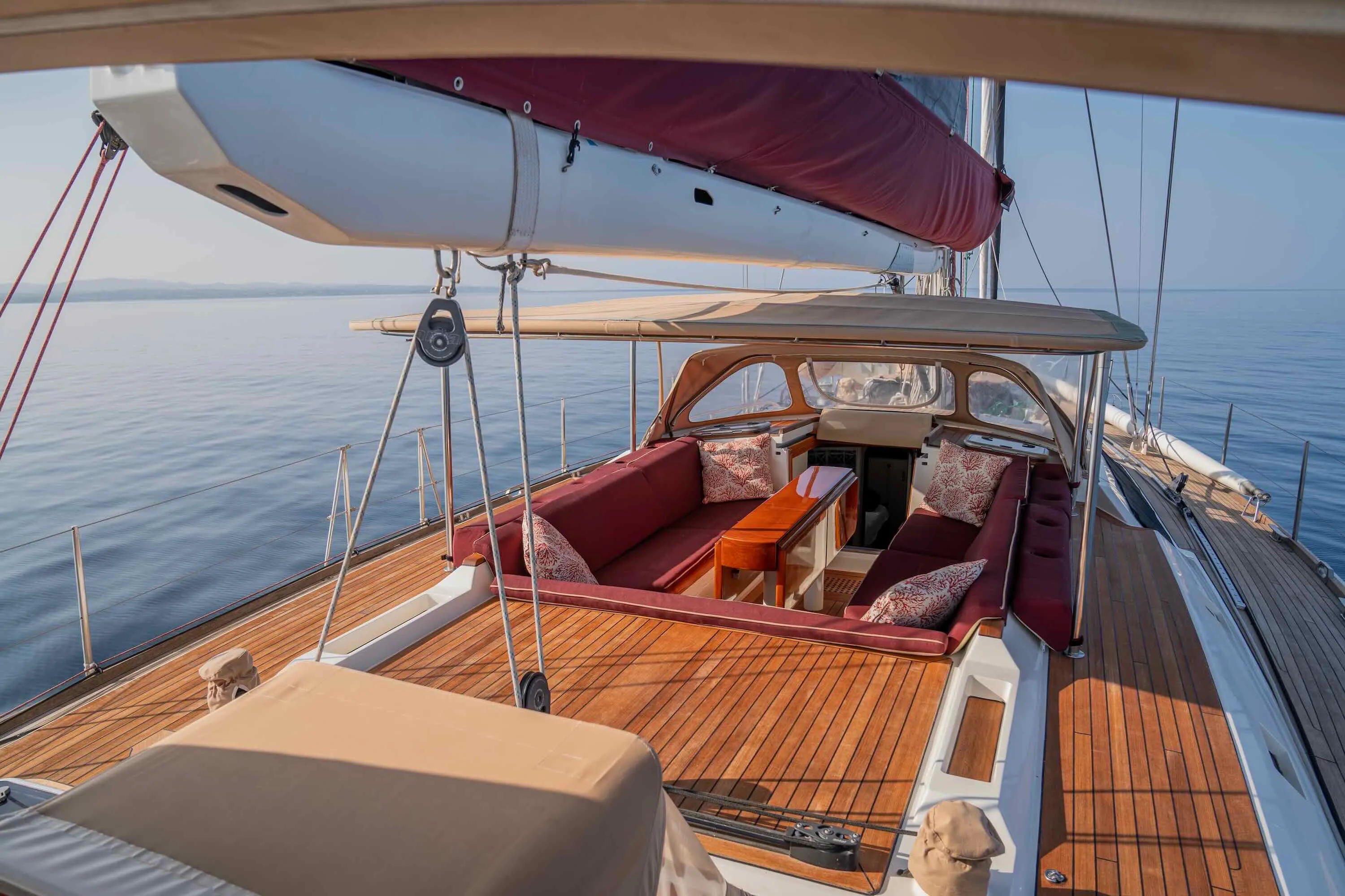 CNB 76 Lilla — yacht photo 16