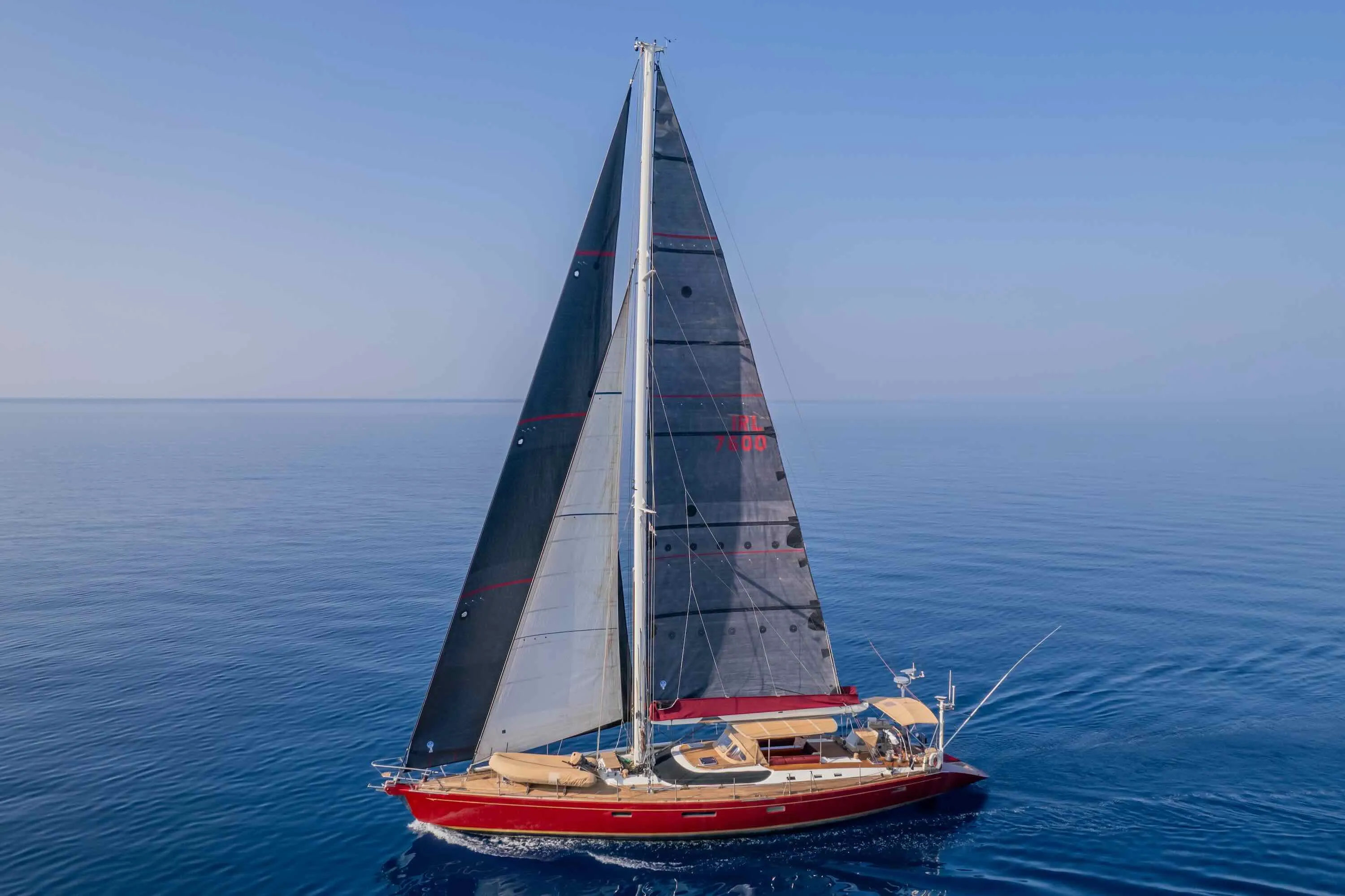 CNB 76 Lilla — yacht photo 38