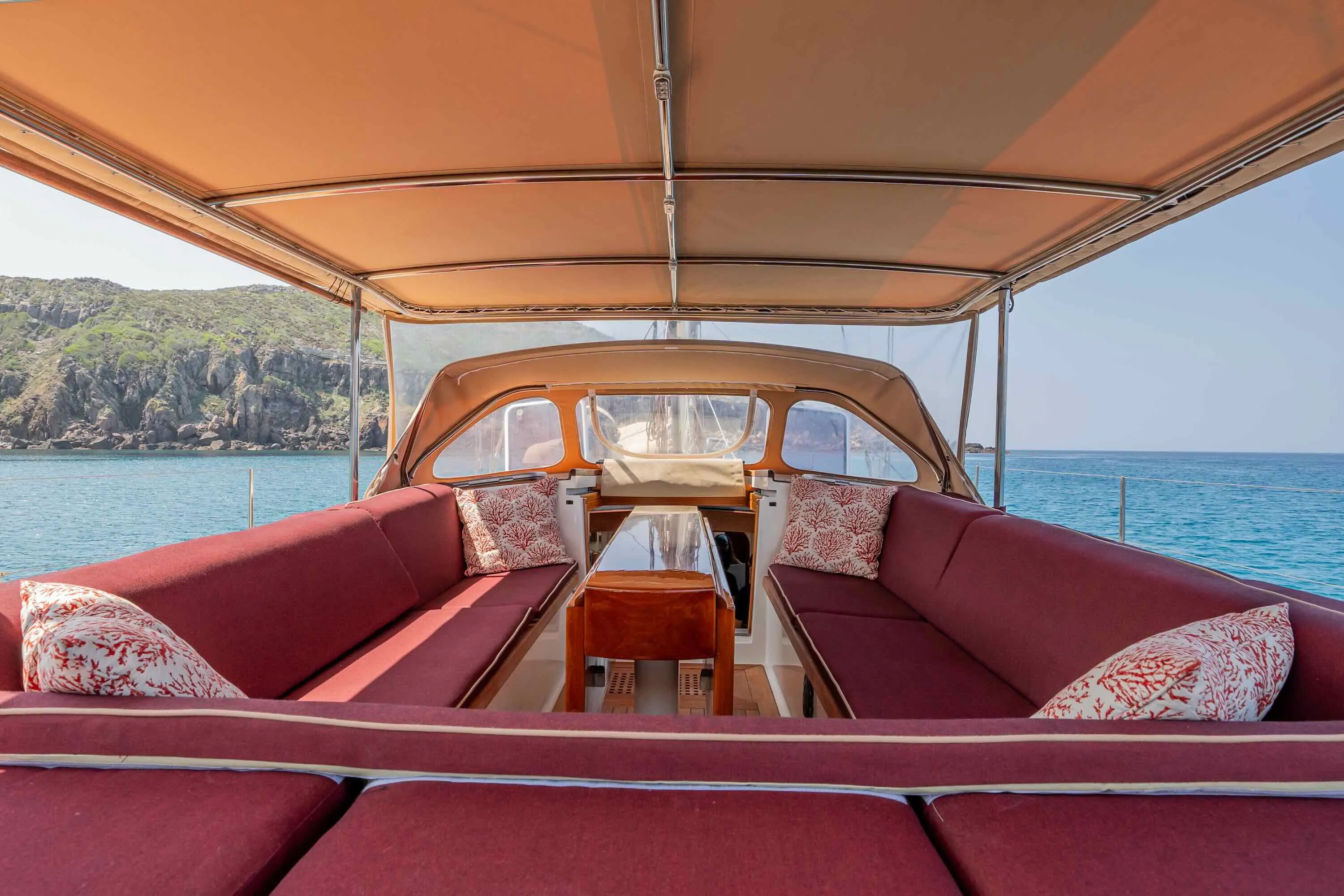 CNB 76 Lilla — yacht photo 37