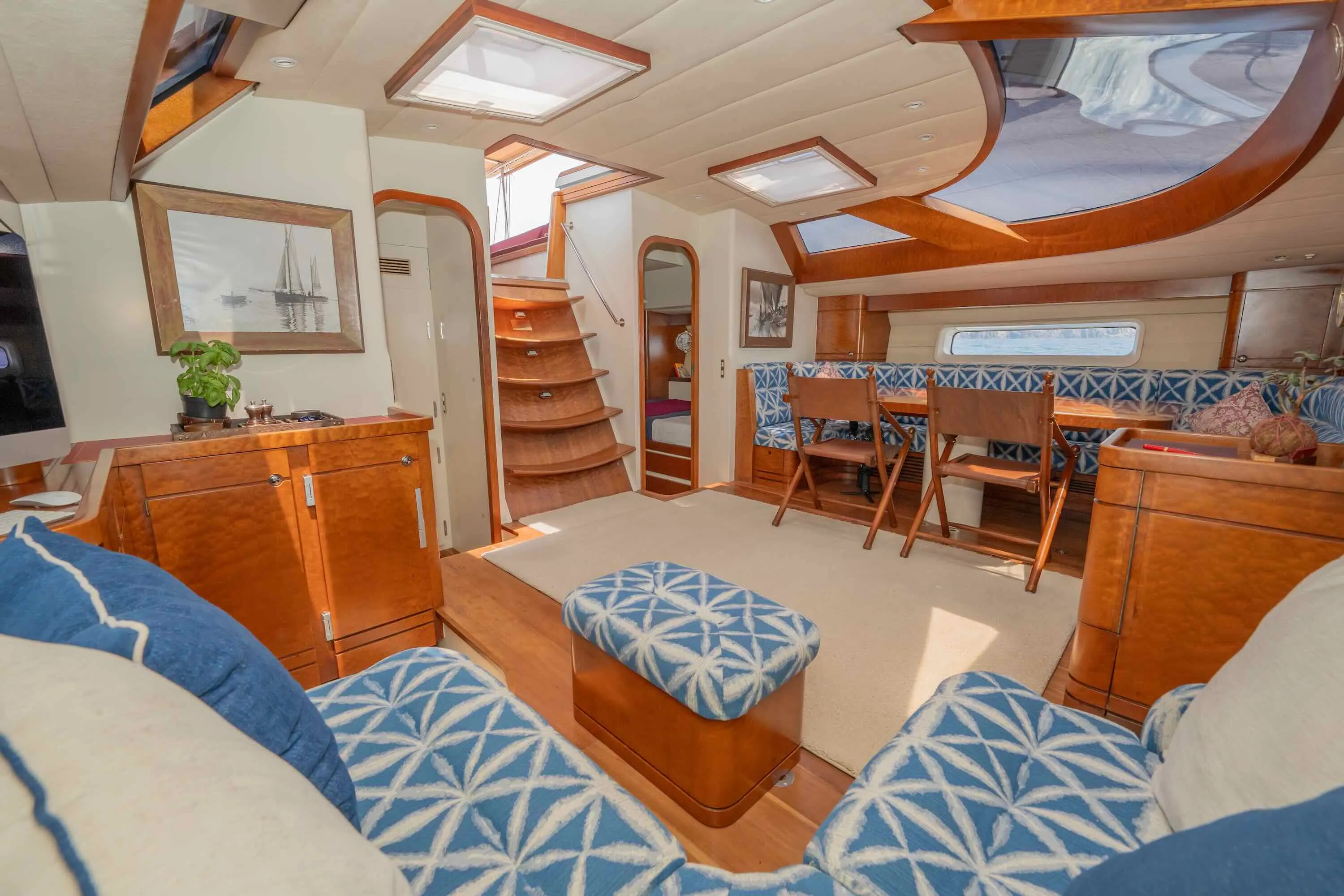CNB 76 Lilla — yacht photo 12