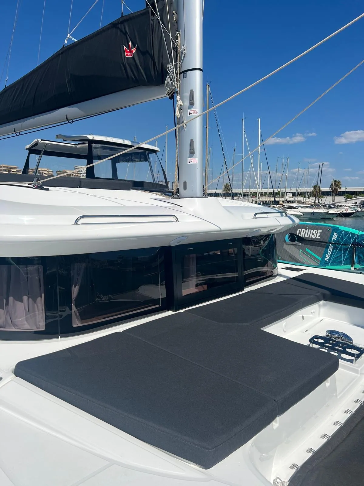 Lagoon 43 Too White — yacht photo 22