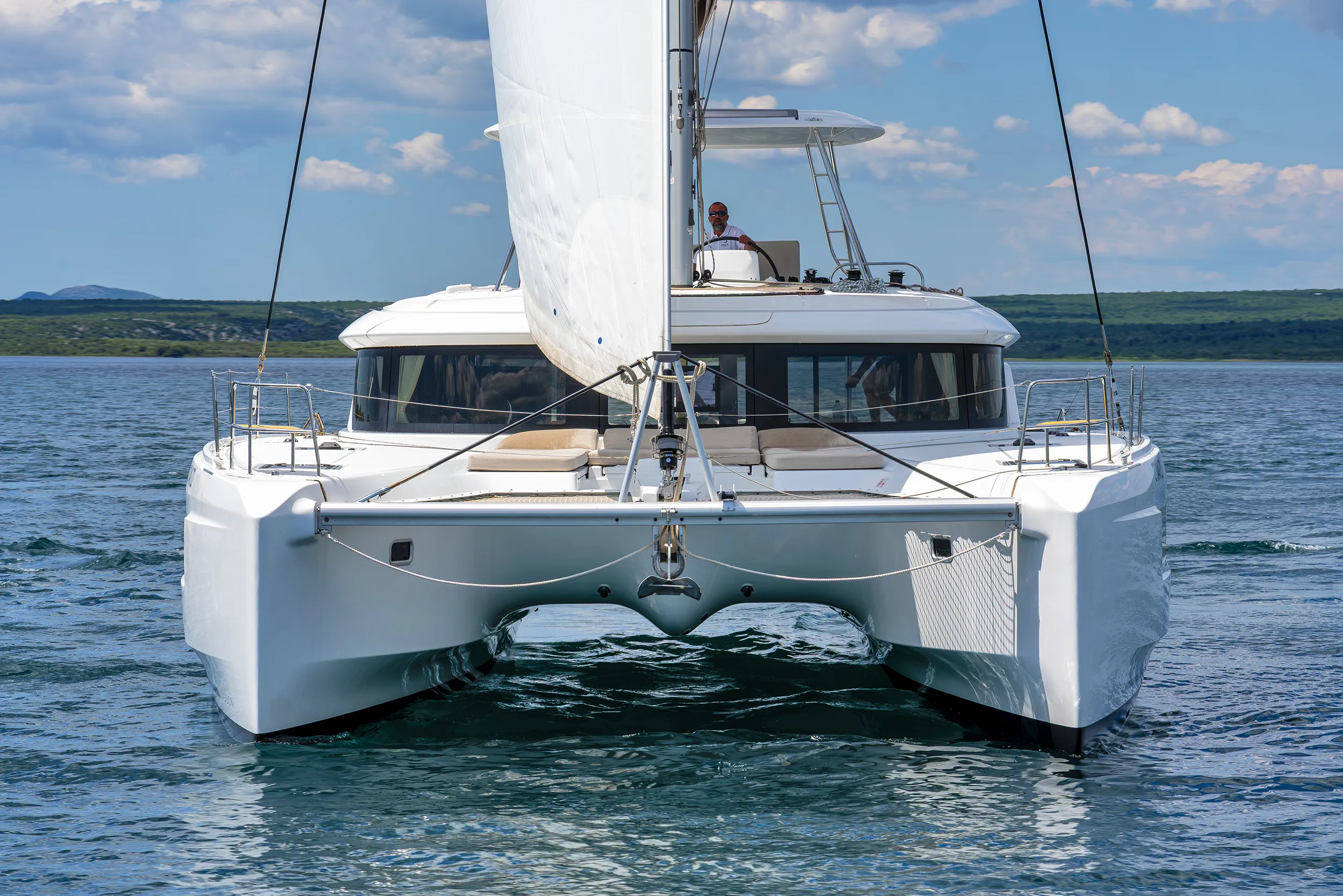 Lagoon 46 White Pearl — фотография яхты 11