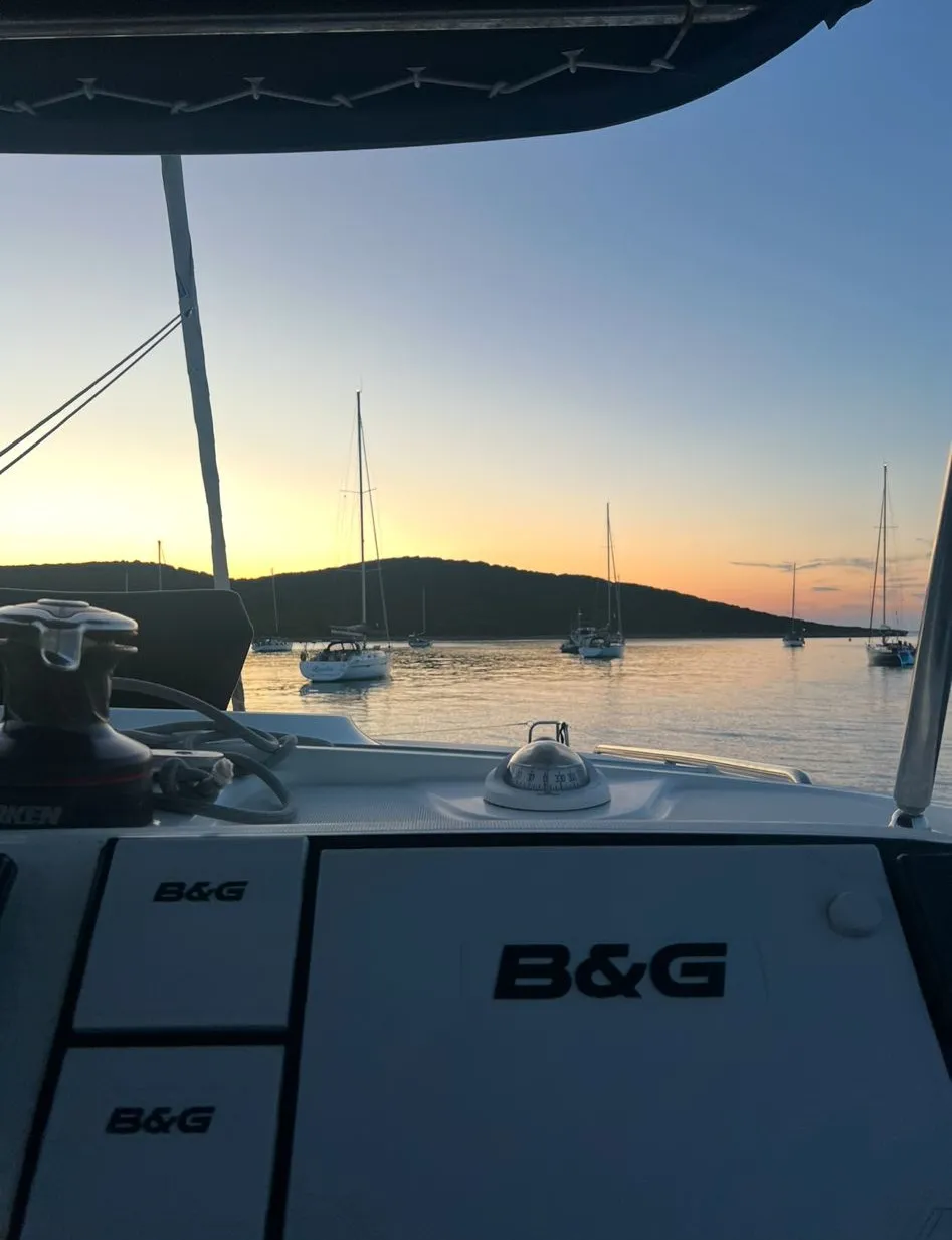 Lagoon 40 Vega I — фотография яхты 5