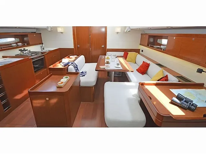 Oceanis 50 Family 2012 — фотография яхты 3
