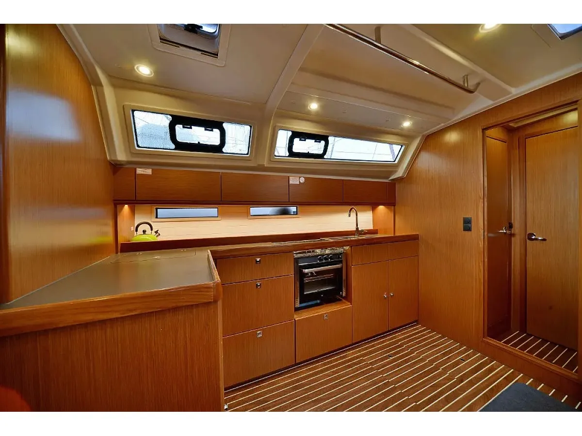 Bavaria Cruiser 46 Bavaria Cr46 2018 — yacht photo 2