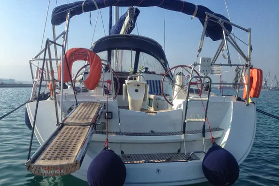 Sun Odyssey 42 i Triton — фотография яхты 9
