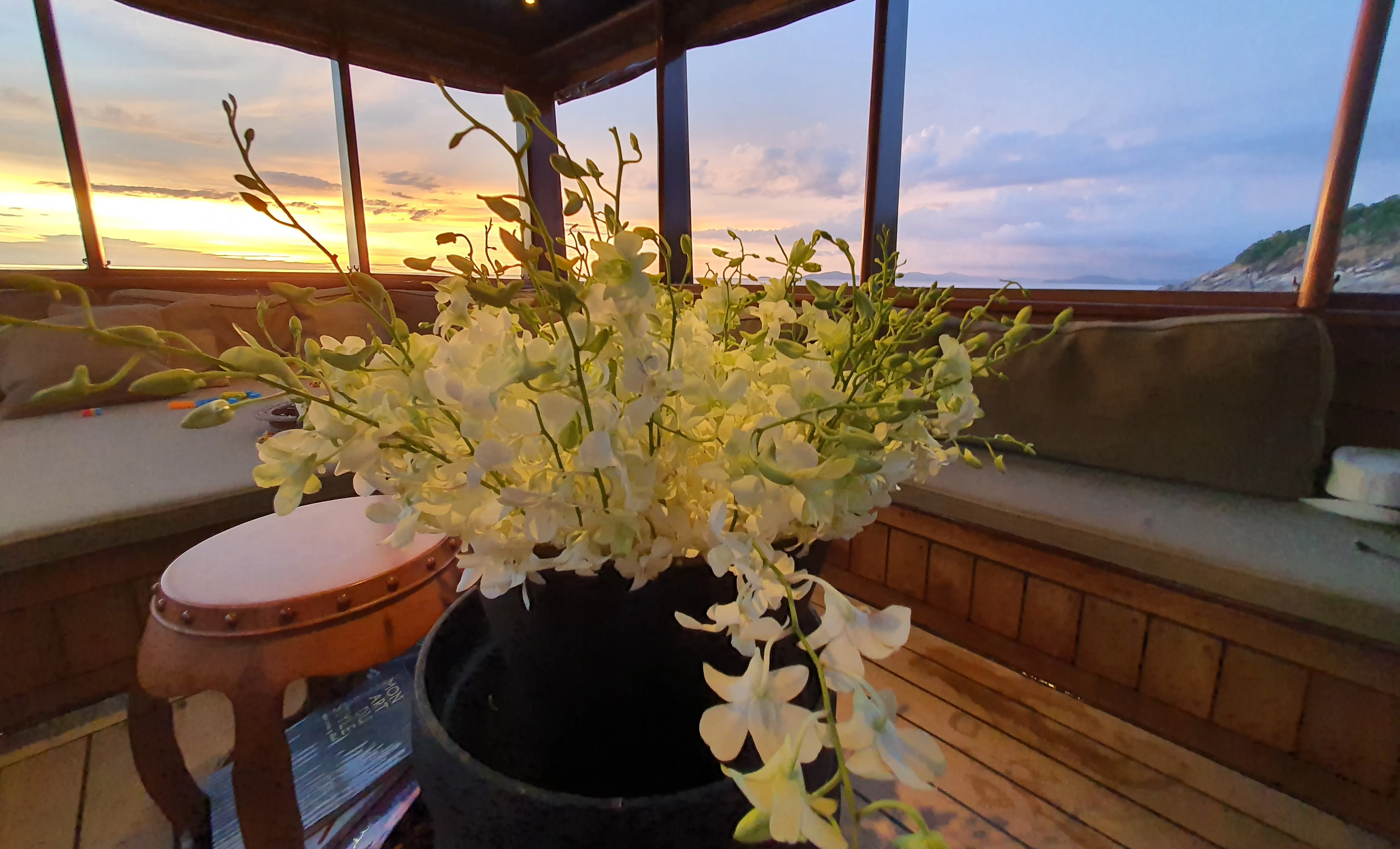 Motoryacht Maha Bhetra — Yachtfoto 6