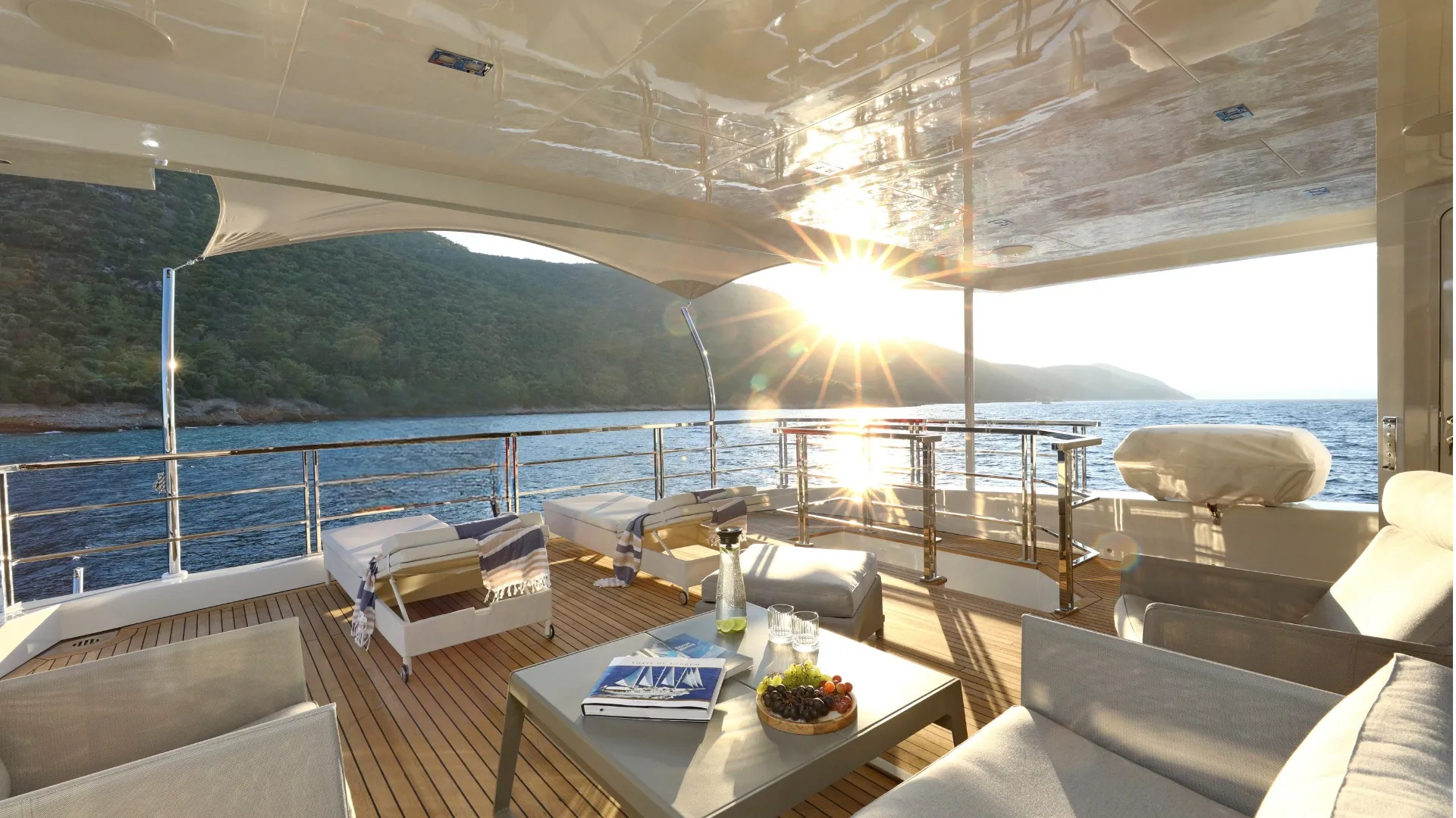 Aegean Explorer M26 Ukiel — yacht photo 7