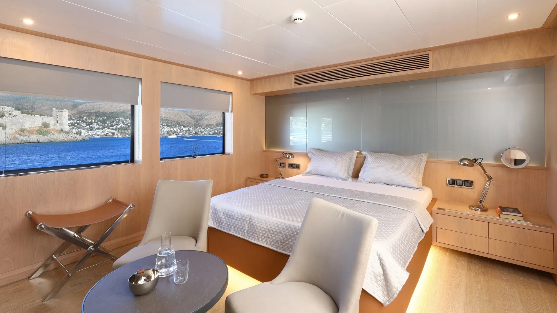 Aegean Explorer M26 Ukiel — yacht photo 18
