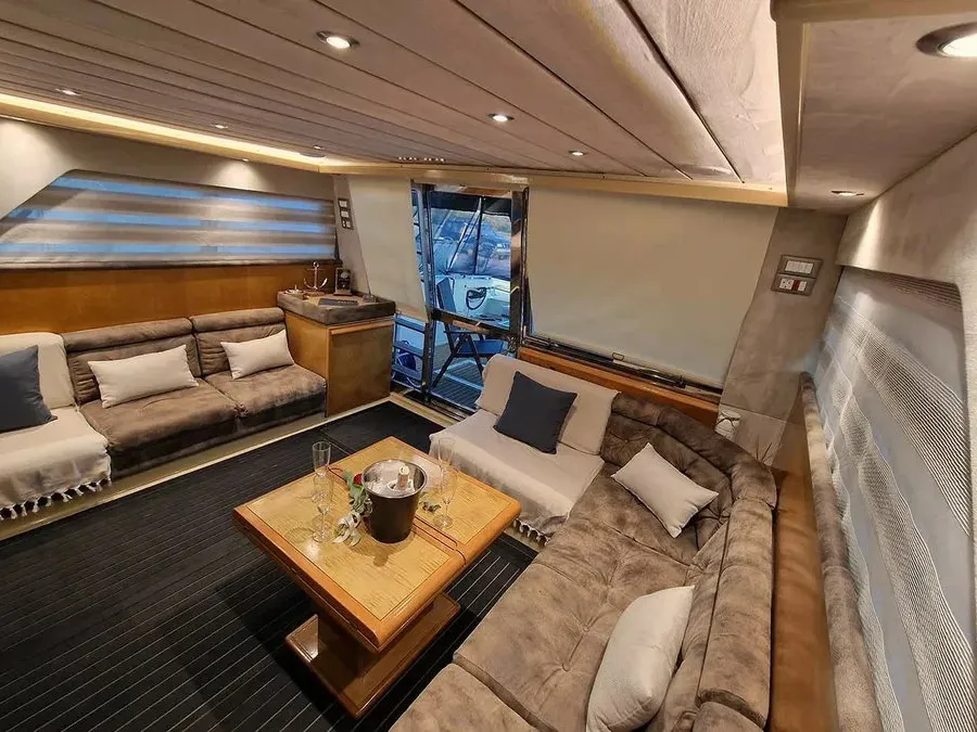 Ferretti 52 BLUE DREAM — yacht photo 14