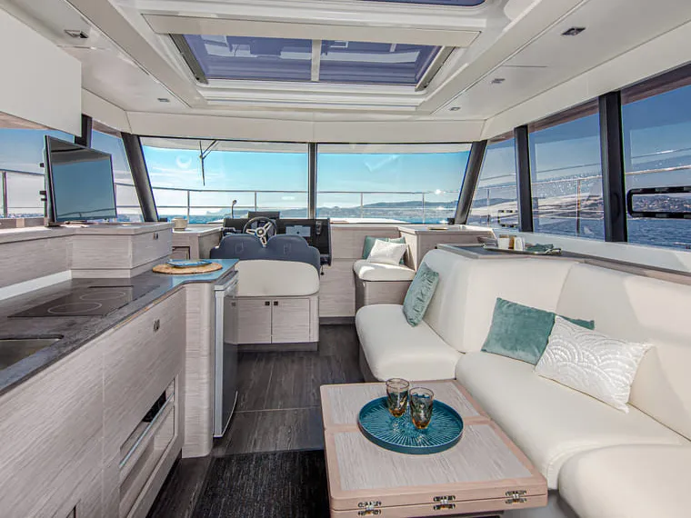 MY4.S Nina — yacht photo 2