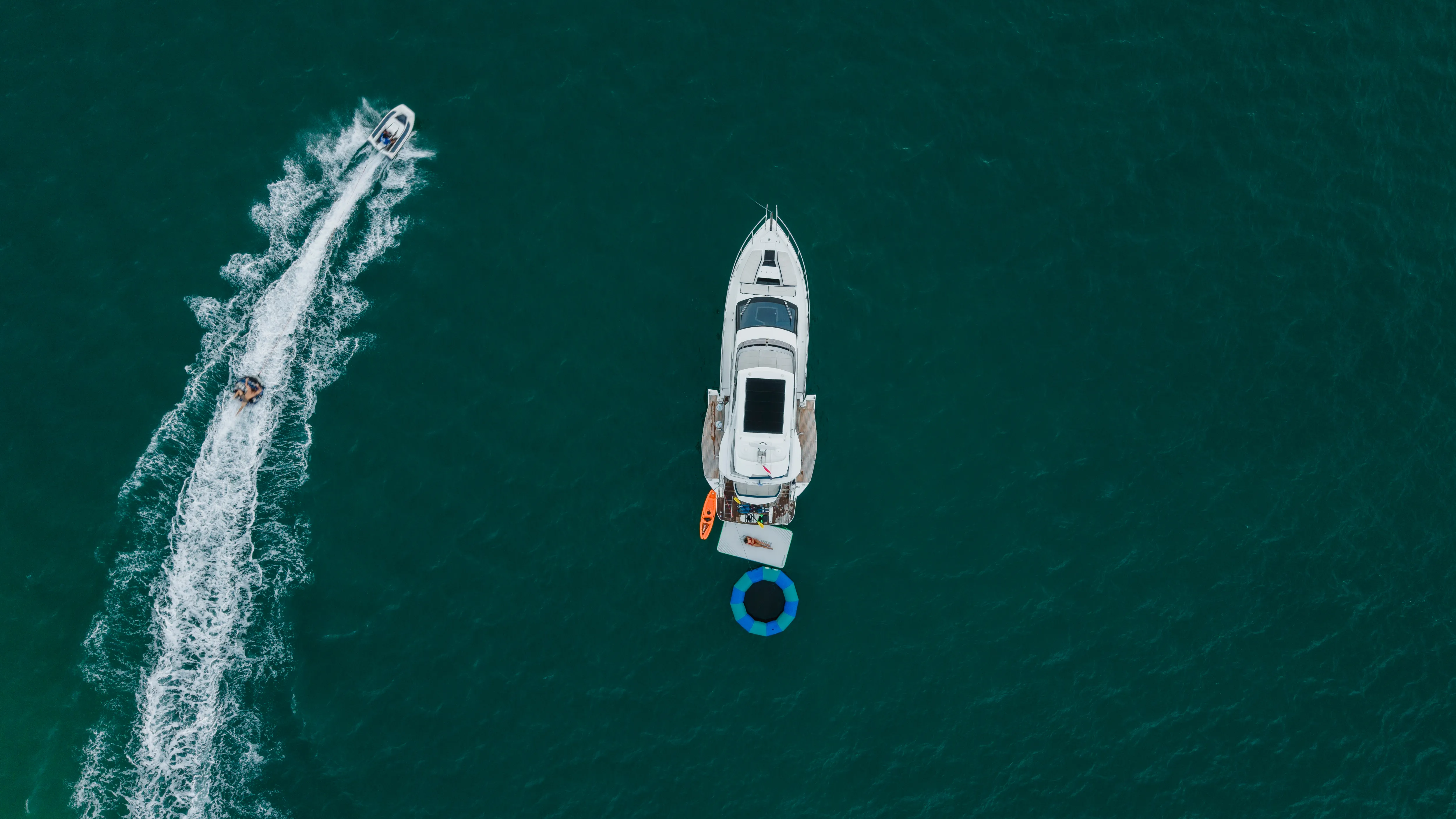 Galeon 500 Fly Liquid Asset — Yachtfoto 6