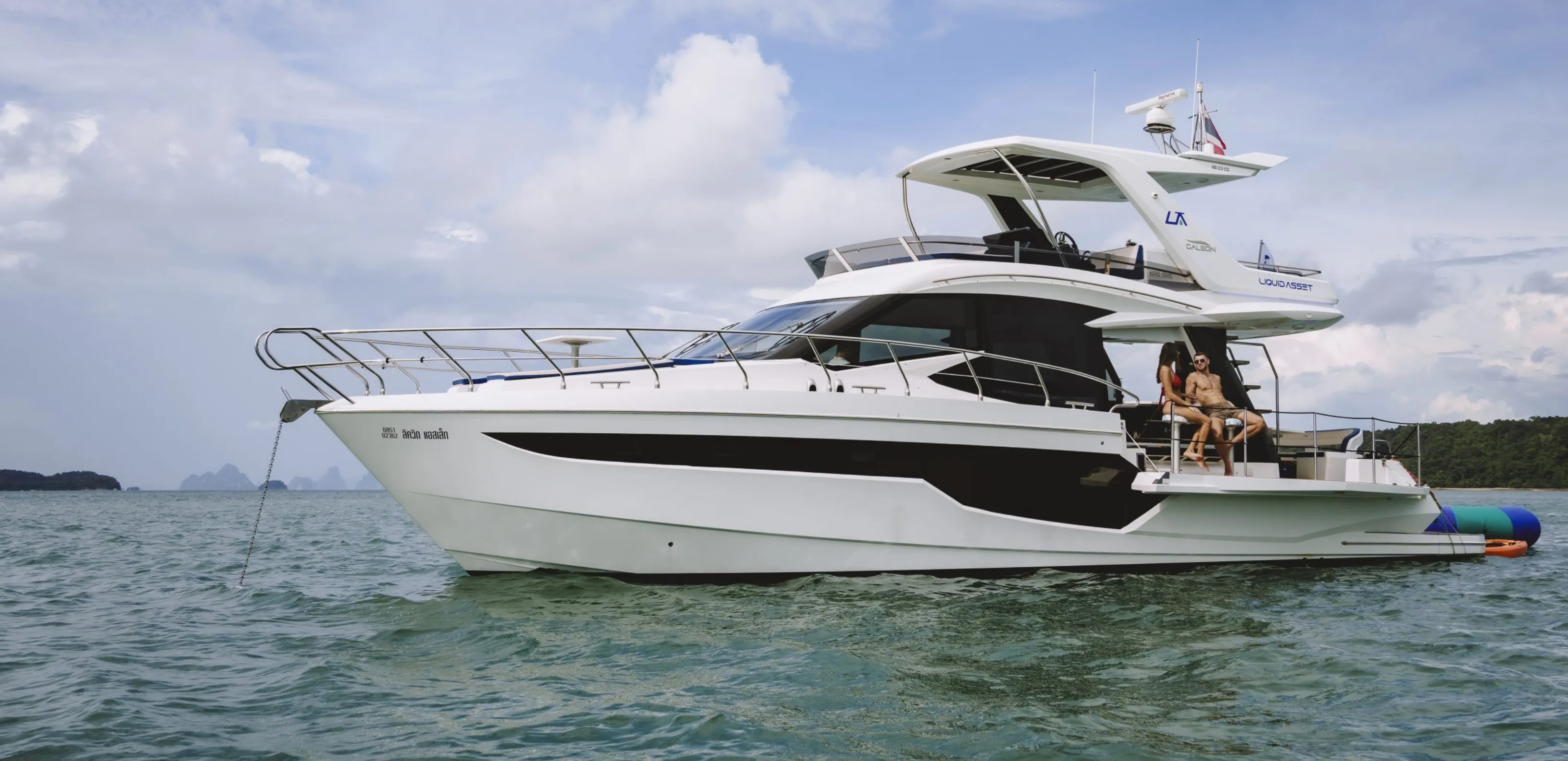 Galeon 500 Fly Liquid Asset — Yachtfoto 24