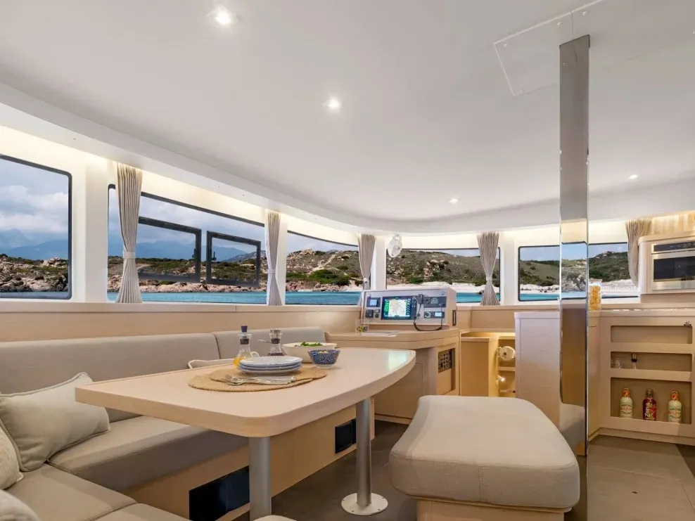 Lagoon 42 Sea to Sky — yacht photo 8
