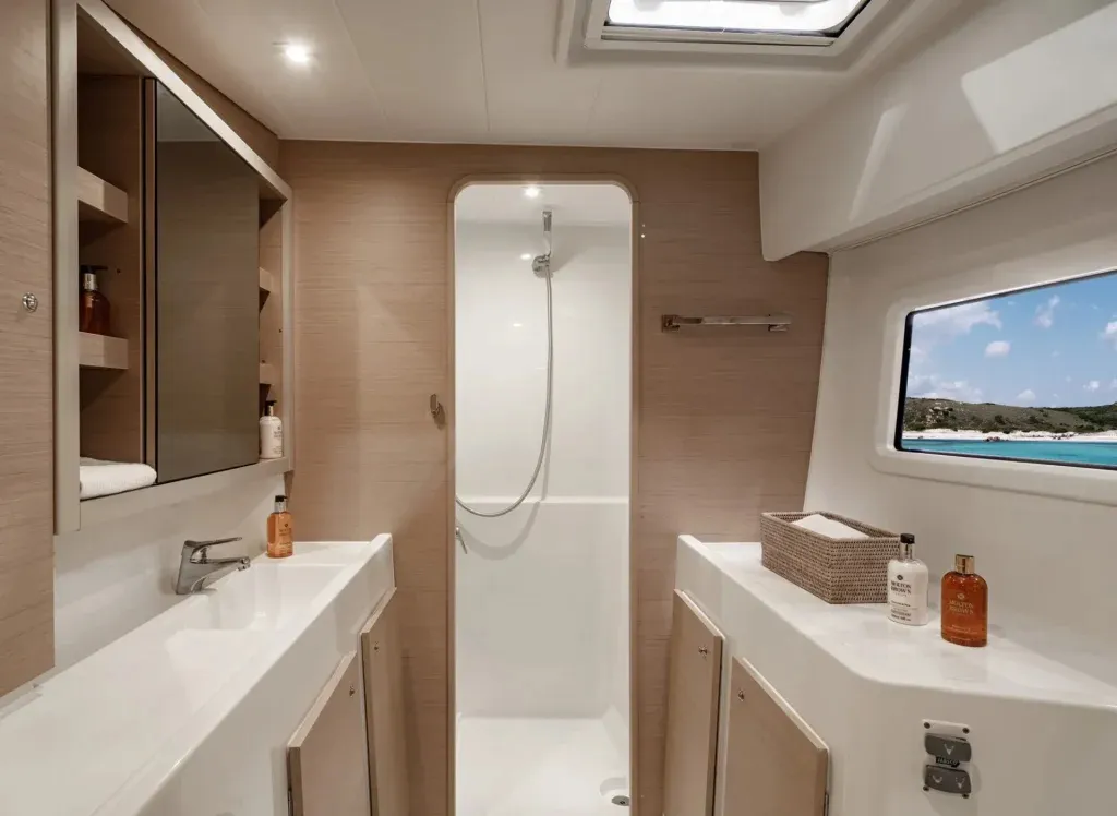 Lagoon 42 Sea to Sky — yacht photo 5
