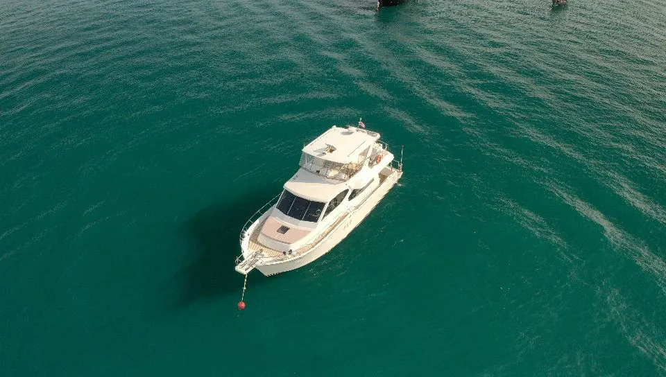 Motoryacht JAWSSS — yacht photo 8